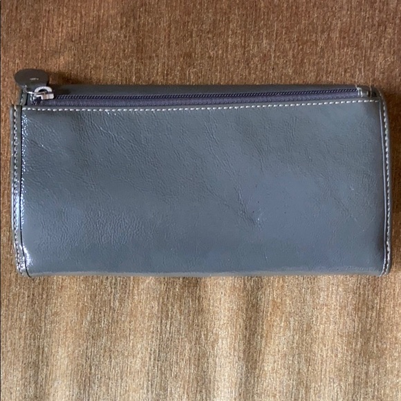 Coach genuine patent leather wallet Legacy Collection flap style - Picture 2 of 8